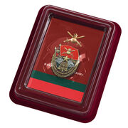 Знак За службу в Сухопутных войсках в наградной коробке с удостоверением в комплекте