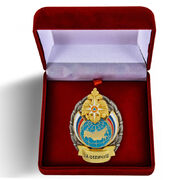 Знак в бархатистом футляре За отличие МЧС