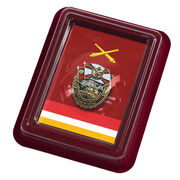 Знак За службу в 227-ой артиллерийской бригаде в наградной коробке с удостоверением в комплекте