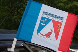 Флаг на машину с кронштейном Саки
