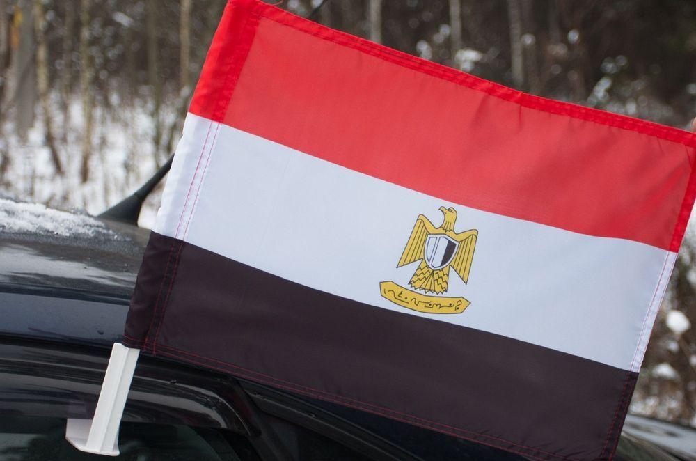 Флаг на машину с кронштейном Египет