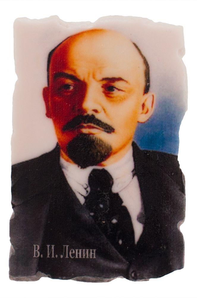 Магнитик В. И. Ленин