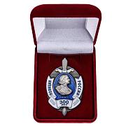 Знак в бархатистом футляре 300 лет полиции