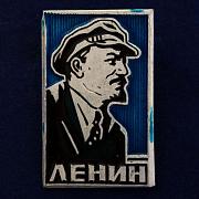 Значок Ленин в кепке
