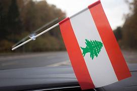 Флаг в машину с присоской Ливан