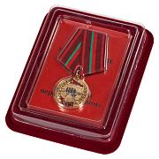Медаль Честь За заслуги перед спецназом в наградной коробке с удостоверением в комплекте