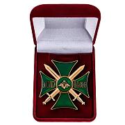 Знак в бархатистом футляре Крест За службу на Кавказе (зелёный)