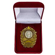 Знак в бархатистом футляре СВУ