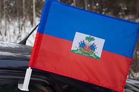 Флаг на машину с кронштейном  Гаити